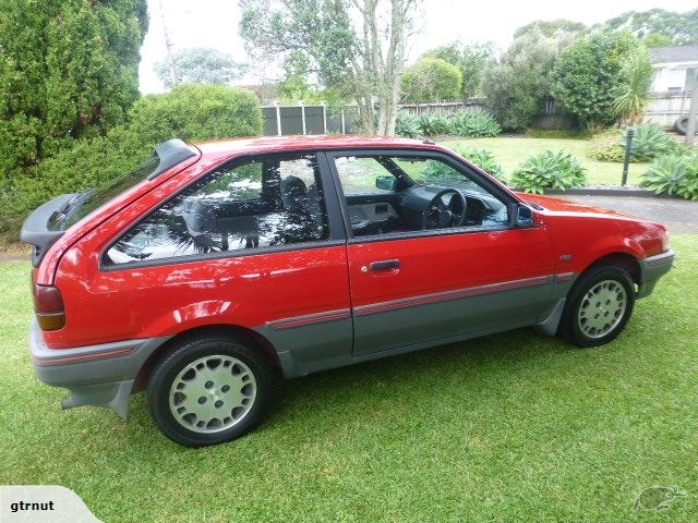 1990 Ford Laser KE TX3 | classicregister