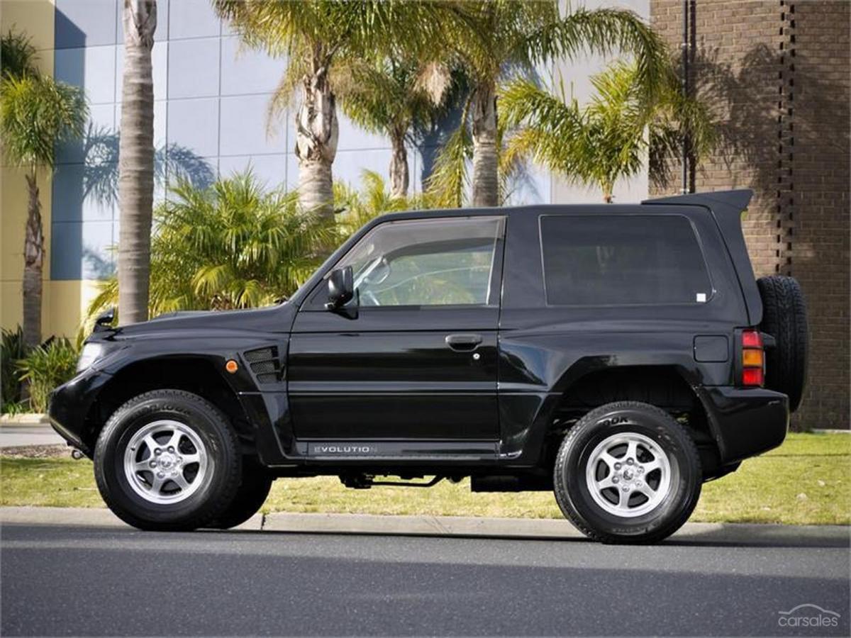 1997 Mitsubishi Pajero Gen 2 Evolution | classicregister