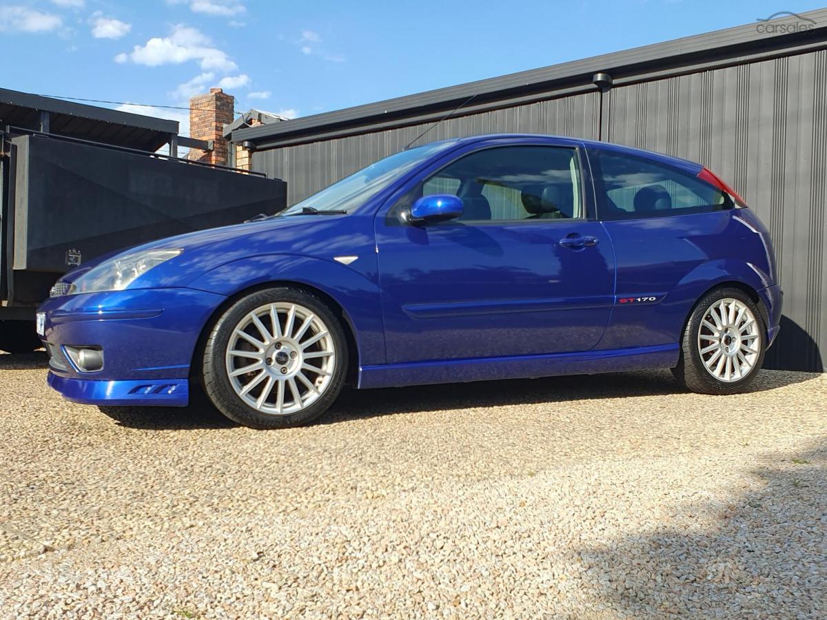 2004 Ford Focus ST170 | classicregister