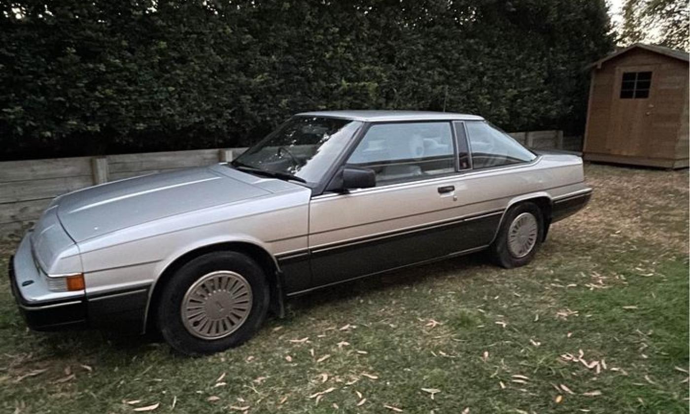 1984 Mazda 929 coupe silver on grey Newcastle NSW Australia (1).jpg