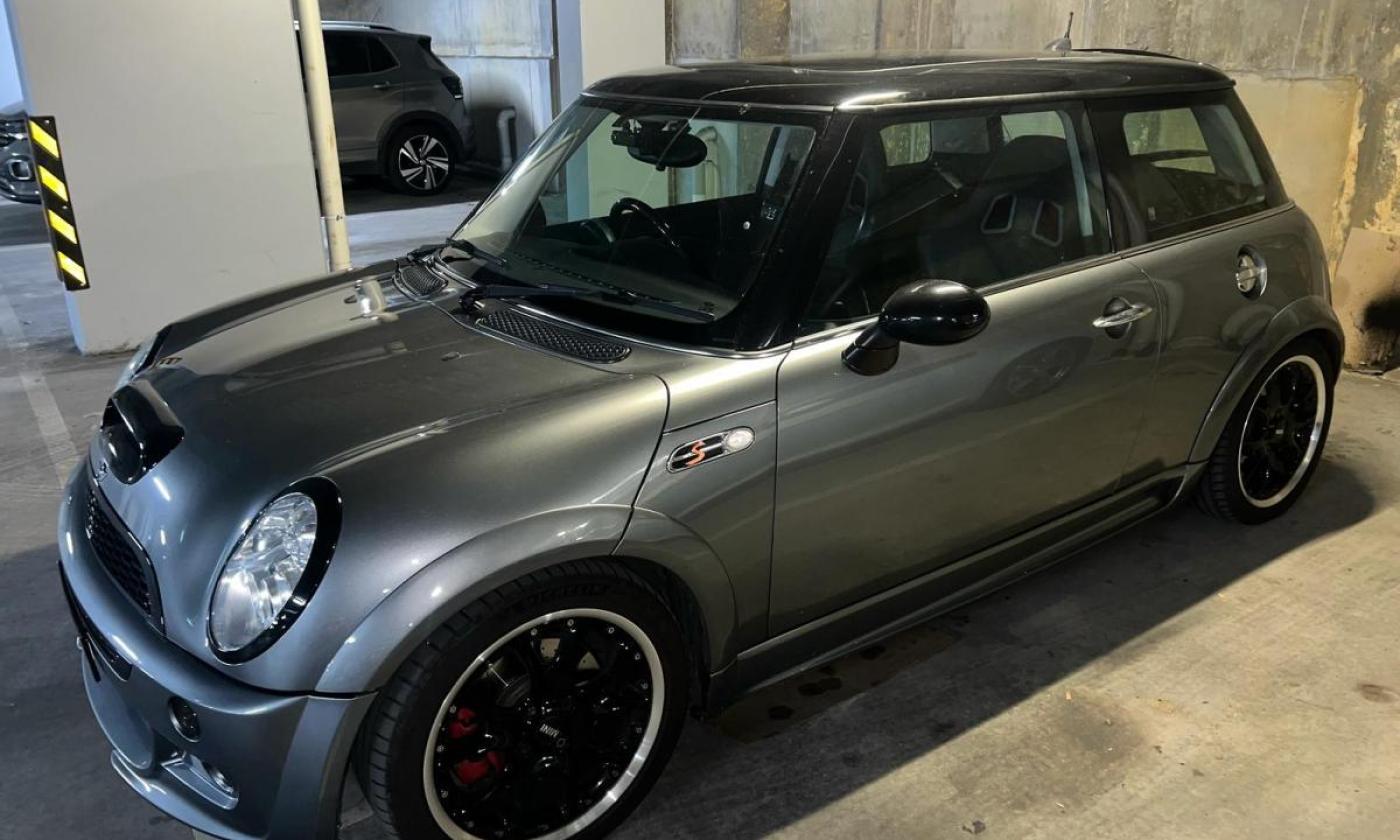 2006 Mini Cooper S R53 JCW modified grey (4).png