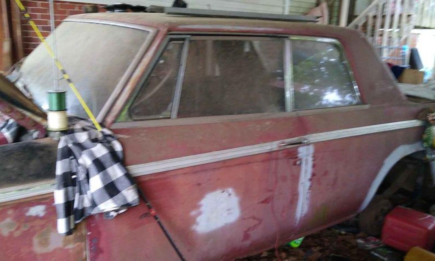 Unrestored rusty Studebaker Daytona Hardtop 1964 for sale (1).jpg