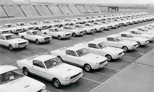 1965 Shelby GT 350 6.jpg