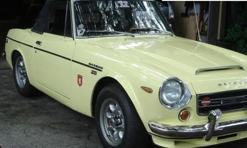 1969 Yellow Datsun Sports 2000 roadster.jpg