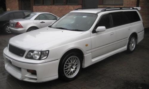 1998 Autech Stagea RS260 Series 1 stock 5.jpg
