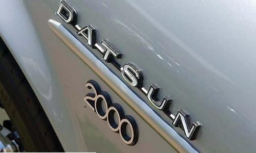 2000 badge.jpg