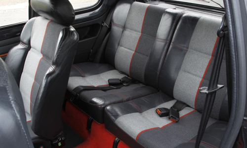 205 GTI Phase 1 quattro velour trim seats.png