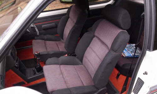 Biarritz seat trim 205 GTI Phase 1.png