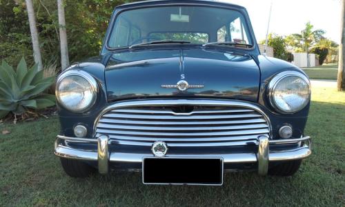 Blue MK1 Cooper S 1969 Australia.jpg