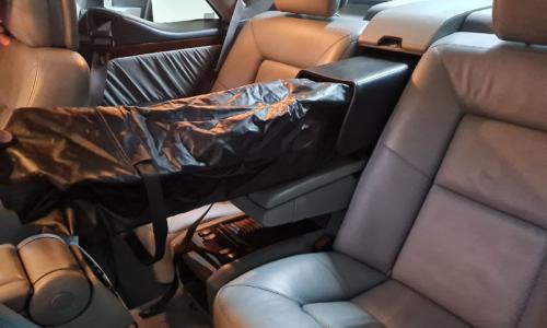 C140 Mercedes W140 Ski bag option image.jpg