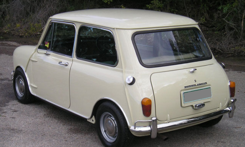 Creme 1968 MK1 Cooper S Australia.png