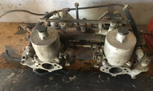 Datsun 180B SSS 610 Hitachi flat top carburettors image.png