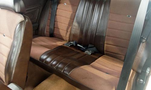 Datsun 180B SSS Hardtop coupe 610 Bluebird Brown interior trim images (2).jpg