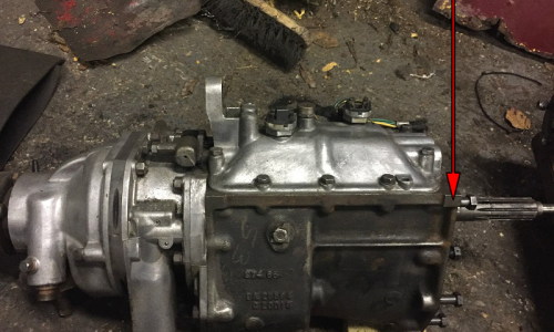 E-Type XK-E Jaguar gearbox number location.png