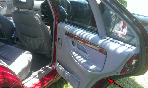 EB Falcon GT VIN label on door.png