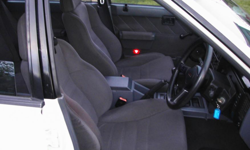 GTS2 R31 Tassie police car interior 4 trim.png