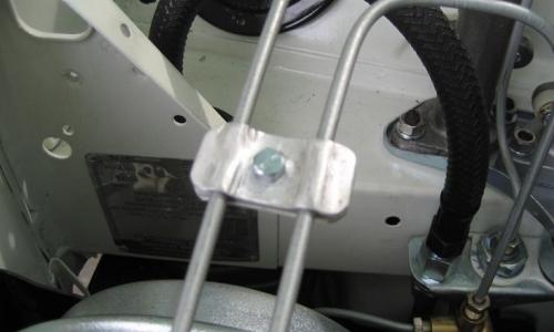 MK2 Cooper S brake booster piping.jpg