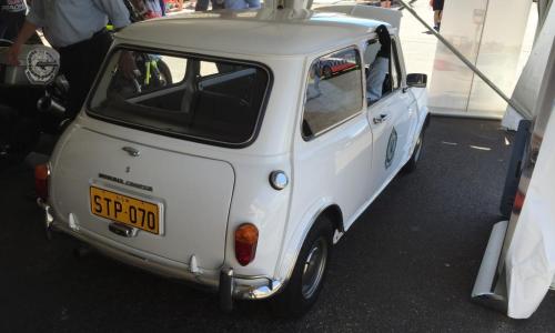MK2 cooper S police car.jpg