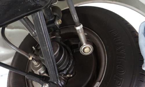 MKIII MK3 Mini Cooper S 1971 disc brakes (2).jpg