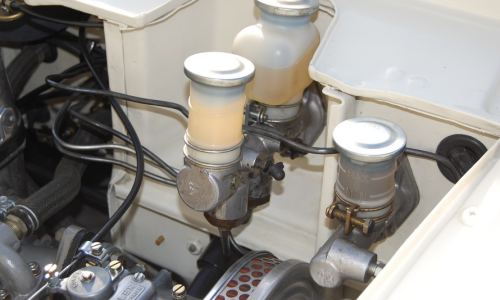 Master cylinders.png
