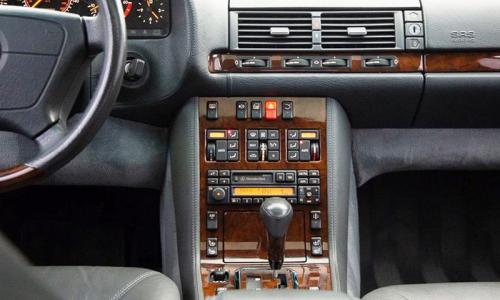 Mercedes C140 coupe early dashboard image 1993 - 1995.jpg