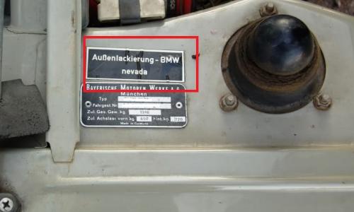 Paint sticker BMW 2002 Tii.jpg