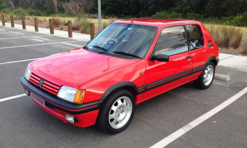 Peugeot 205 GTI Phase 1 cherry red paint le mans red.png