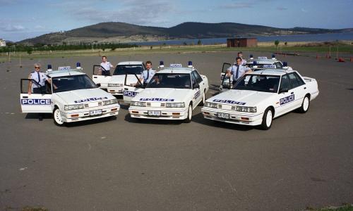 R31 Skyline Silhouette GTS Australian Tasmanian police car GTS1 SVD 1988 (2).jpg