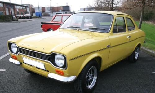RS1600 Daytona Yellow.jpg