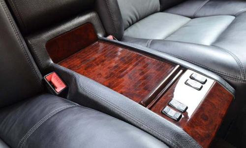 Rear centre console with leather trim option CL600 1999 copy.jpg