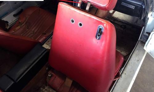 Seats red.jpg