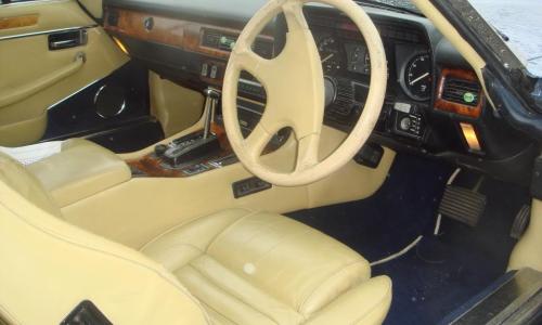 TWR interior cabriolet 87 model.jpg