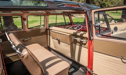 Volkswagen Deluxe Microbus interior Samba seats (3).jpg