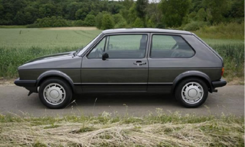Volkswagen Golf MK1 GTI Anthracite Metallic paint Code LC7V 2.png