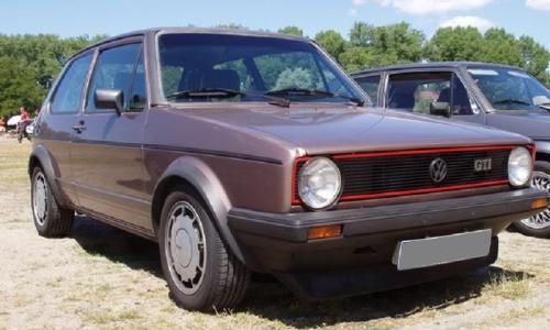 Volkswagen Golf MK1 GTI Perlrose Metallic paint Code LP3Y.jpg