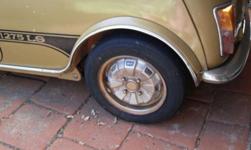 WHeel and flares 1275LS.png