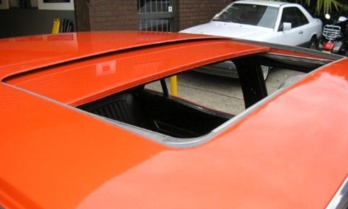 XW Ford Falcon GT sunroof factory image.png