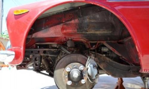 disc brakes datsun roadster.jpg