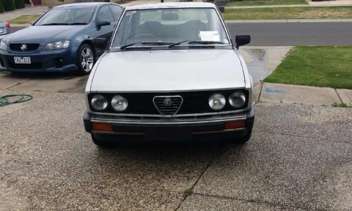  Alpha Romeo Alphetta front grille.jpg