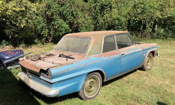1965 Studebaker Daytona sport sedan strato Blue 2023.jpg