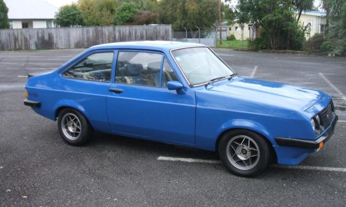 1980 MK2 Ford Escort RS2000 Coupe Australian Blue paint images (2).jpg