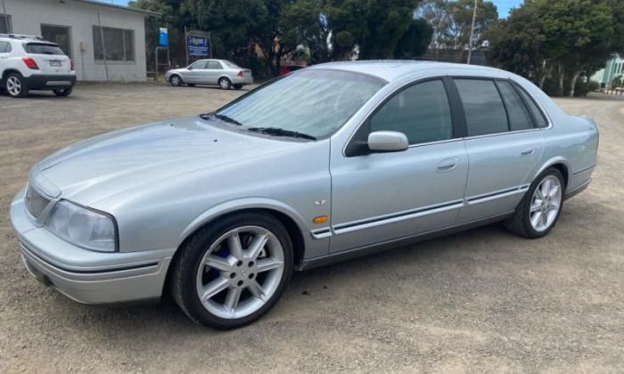 2000 Fairlane TL50 Prototype P02 silver (3).jpg