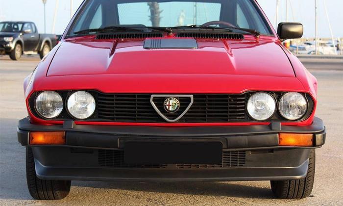 2125180858-alfa-romeo-gtv-2-5-v6.jpg