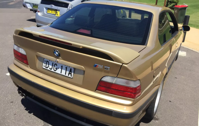 1 1996 BMW E36 M3 Gold paint (2).png