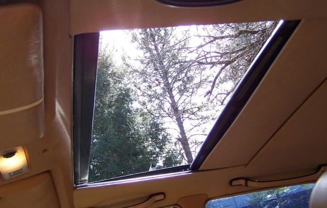 190E 2.3 sunroof.jpg