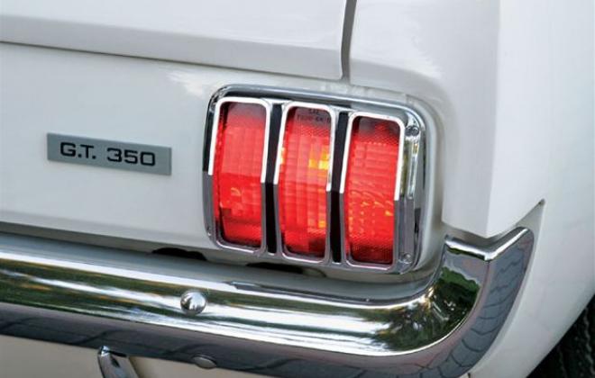 1966 Shelby GT350  badge.jpg