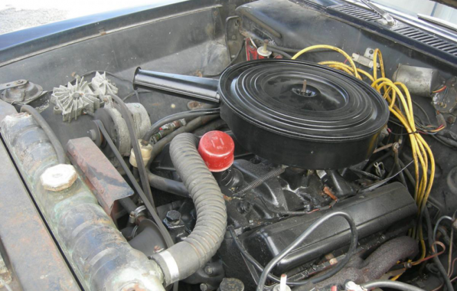 1966 Studebaker Daytoina Sports Sedan McKinnon 283 engine black valve covers (1).png