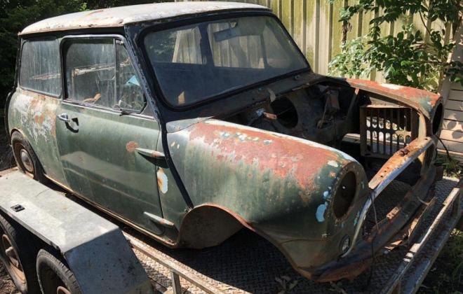 1967 MK1 Morris Cooper S Lake Green unrestored parted out wreck images (2).jpg