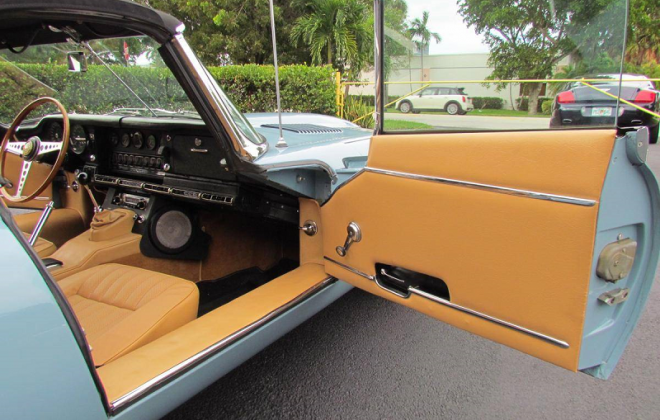 1968 XKE E-Type Jaguar Series 1.5 door skin.png