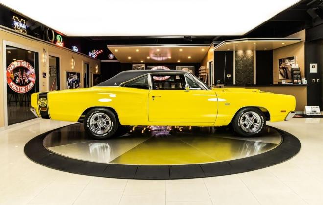 1969 Dodge Coronet Super Bee 383ci Yellow for sale USA (3).jpg
